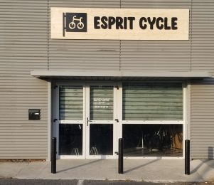 Geschäft „Esprit Cycle“