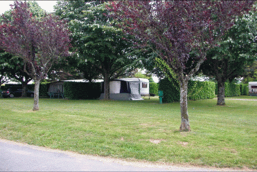 Camping Car Park de mon village La Franqueze