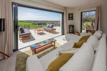 VILLA LE BELVEDERE – DESIGN – PISCINE – VUE