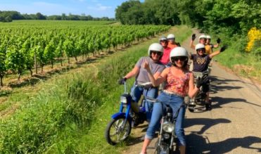 Balade à Mobylette Vintage – Du ponton au guidon (2 h)