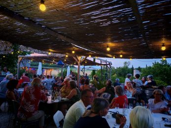 La Guinguette, Restaurant vigneron du Domaine Gayrard