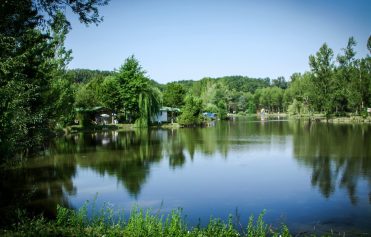 Camping Le Plan d’Eau Saint-Charles