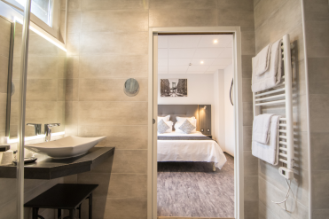 The Originals City Hôtel Rive droite***