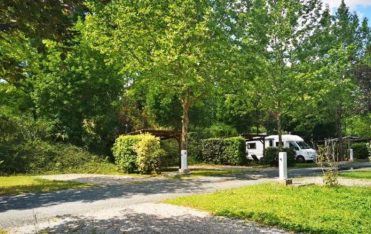 Aire de Stationnement et Borne de Services Camping Car Park de Gaillac