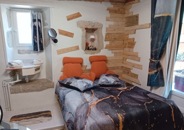 Brigitte Carayon Bed and Breakfast