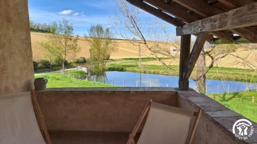 In Auriol