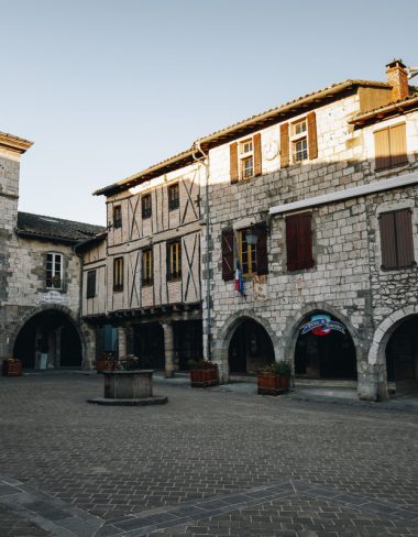 Castelnau de Montmiral