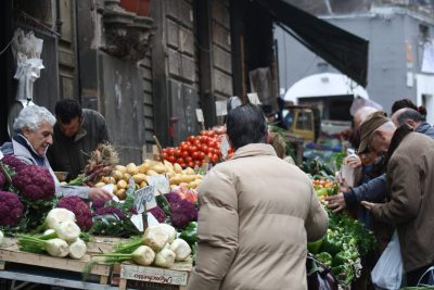 Marché en plein-air de Carlus