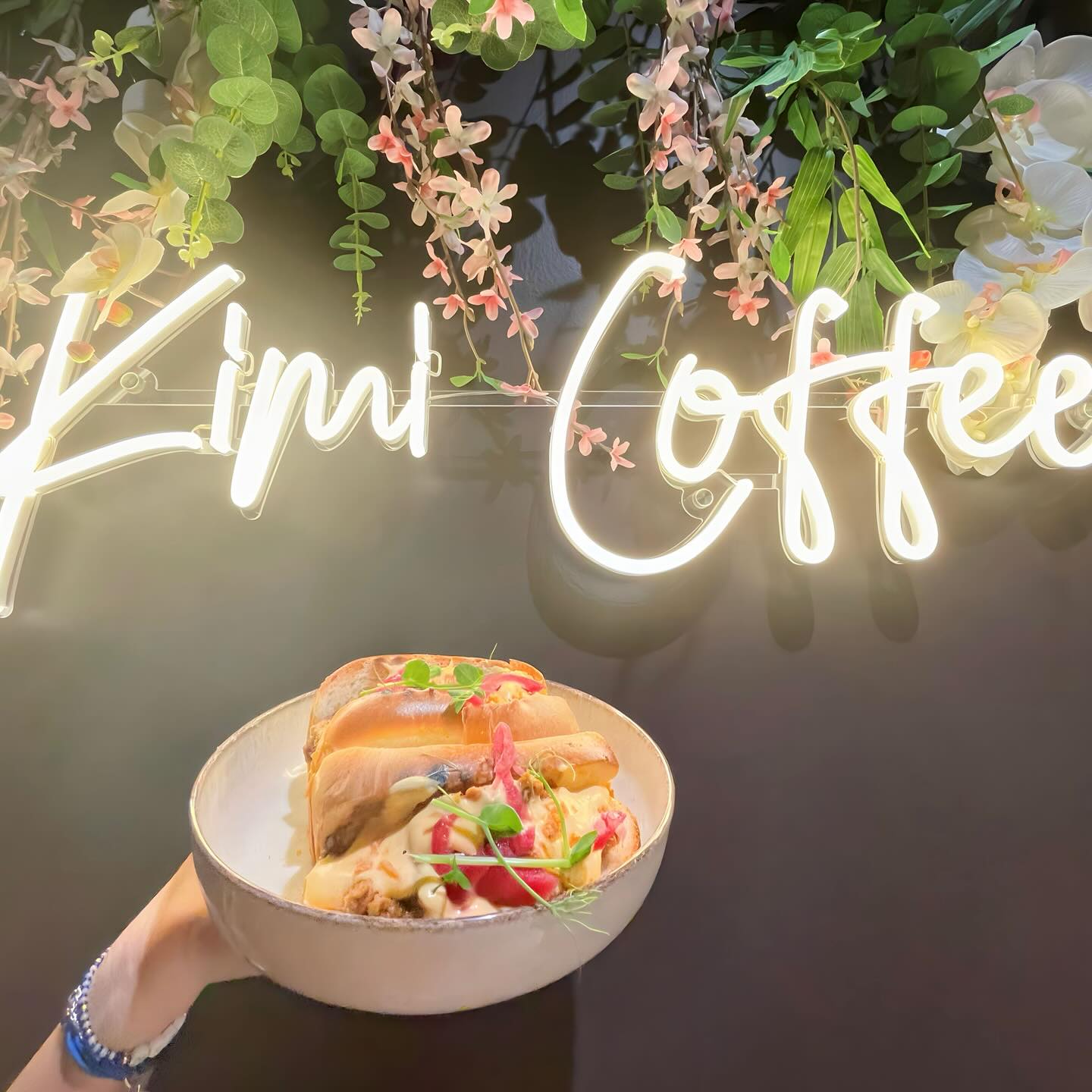 Kimi Coffee Lunch & Brunch