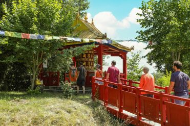 Château d&rsquo;en Clauzade – Institut bouddhiste « Vajra Yogini »