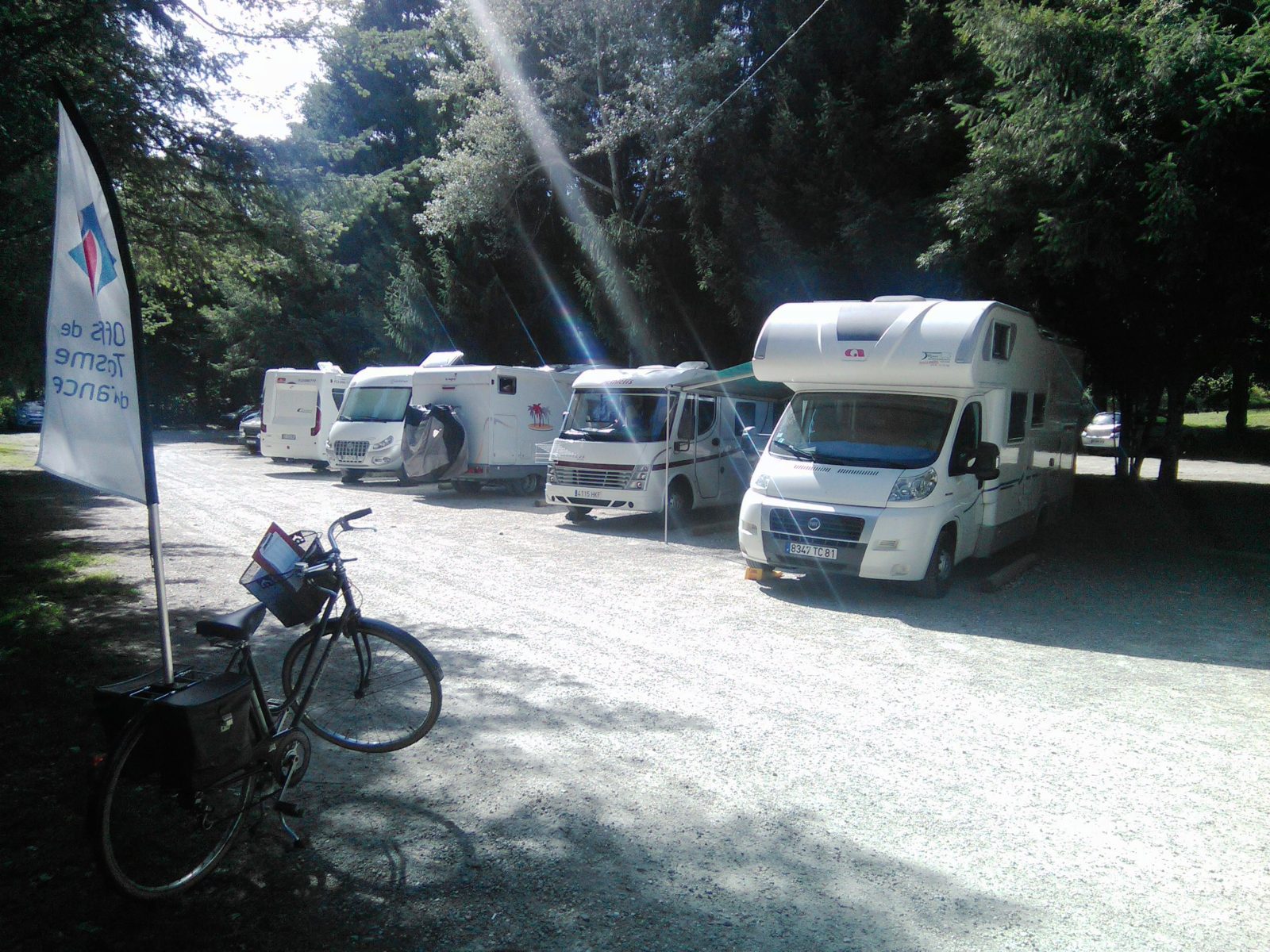 Borne de Services et Aire de Stationnement Camping-Car de Mazamet (Lac Des Montagnès)