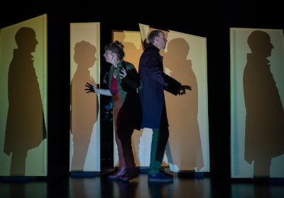 Spectacle : Lola & Dino dans la foule!
