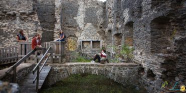 Les vestiges du château de Canac