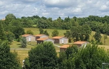 Parc Résidentiel de Loisirs Les Chalets d’Hermine